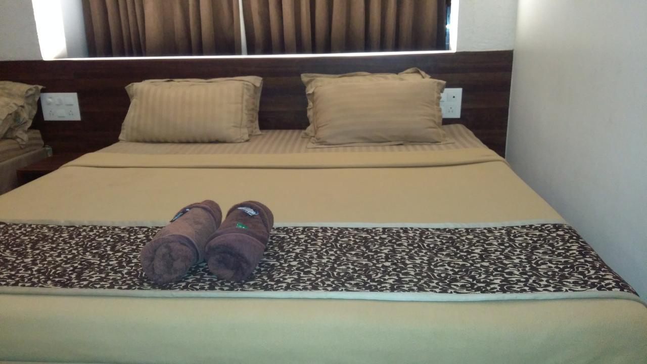 Hotel Maratha Residency รัตนากีรี ภายนอก รูปภาพ